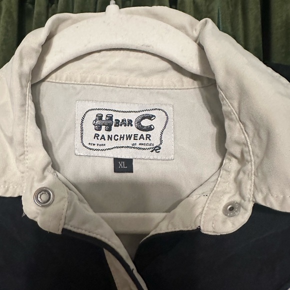 Western HBarC button up - Picture 2 of 3